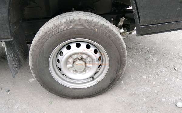MITSUBISHI L 300