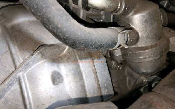 MITSUBISHI L 300