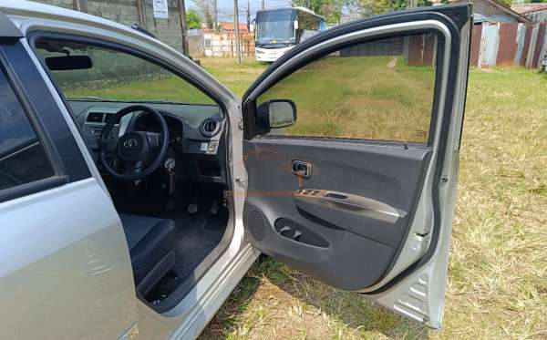 TOYOTA AGYA 1.0 G