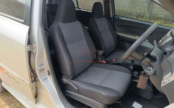TOYOTA AGYA 1.0 G