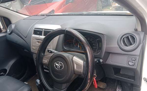 TOYOTA AGYA 1.0 G