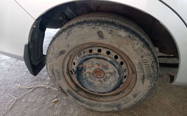TOYOTA AVANZA
