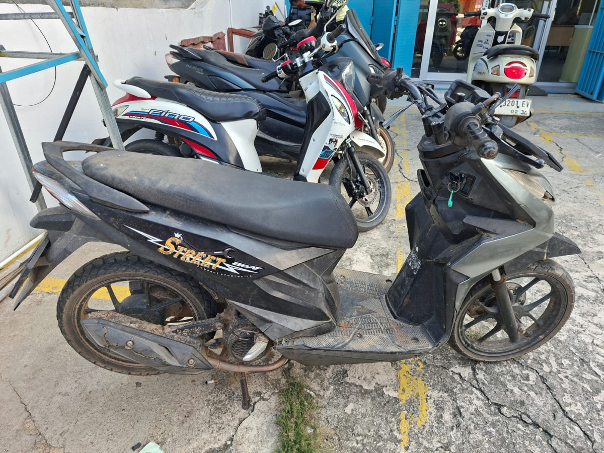 HONDA BEAT STREET