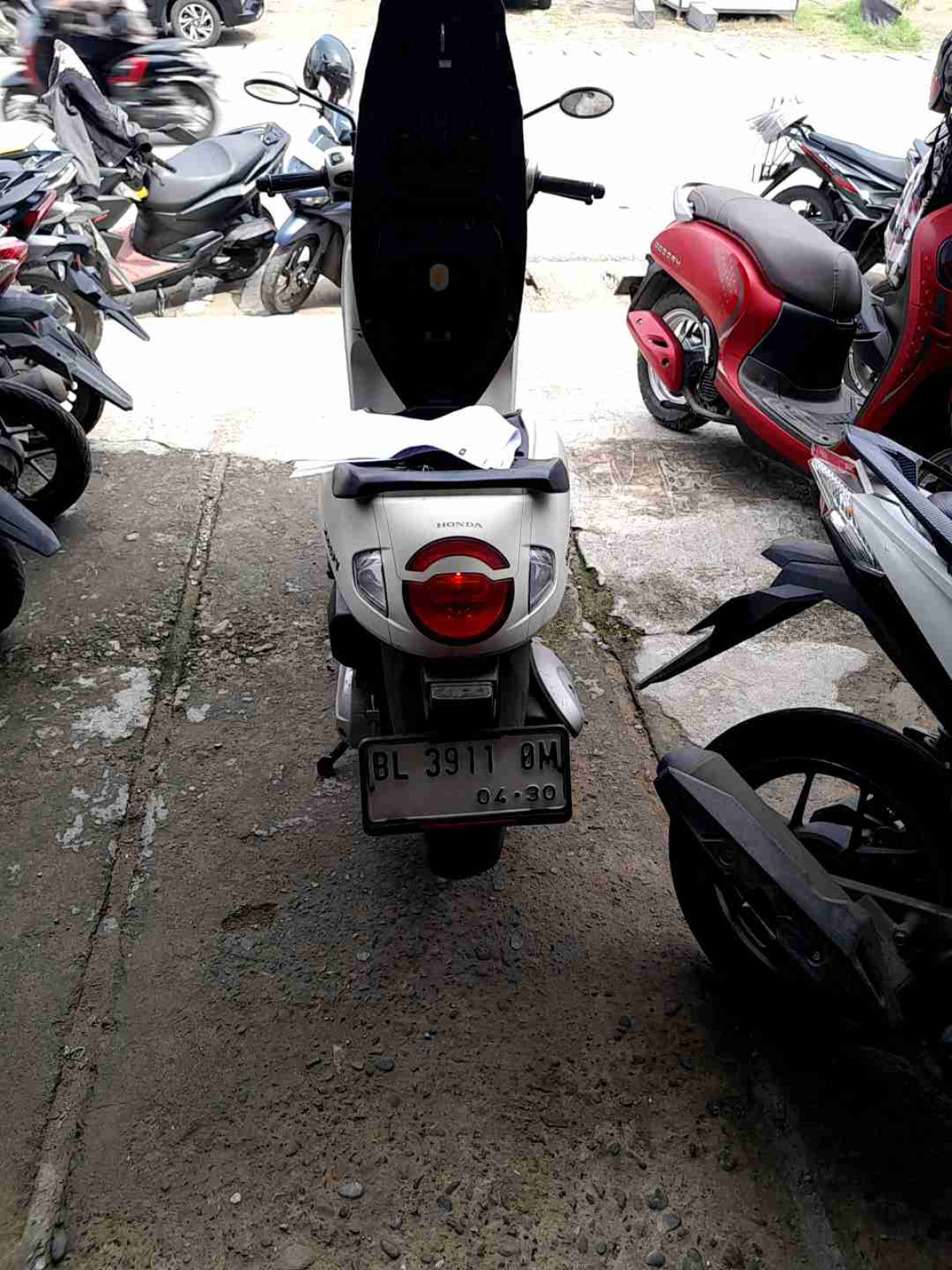 HONDA  SCOOPY