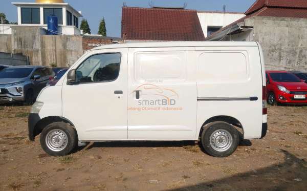 DAIHATSU GRAN MAX BLIND VAN