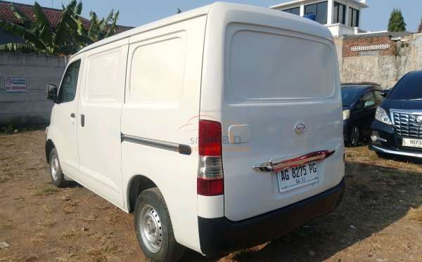 DAIHATSU GRAN MAX BLIND VAN