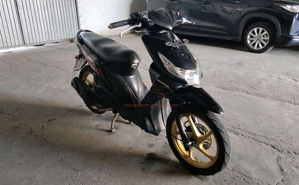 HONDA BEAT