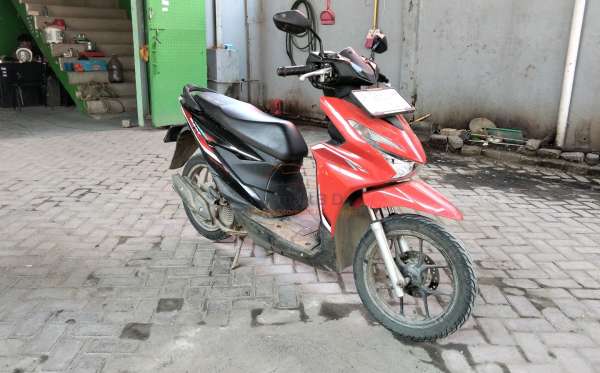 HONDA  BEAT SPORTY
