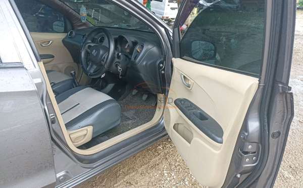 HONDA  BRIO  SATYA DD1 1.2 E