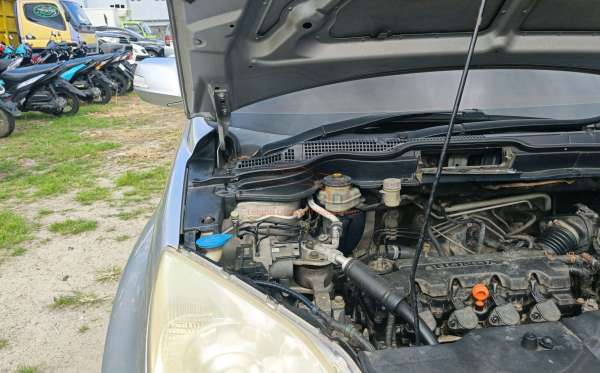 HONDA  CR-V  RE1 2WD 2.0
