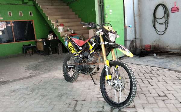 HONDA CRF 150 L