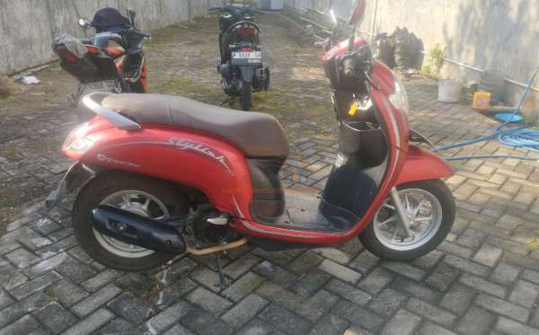 HONDA SCOOPY