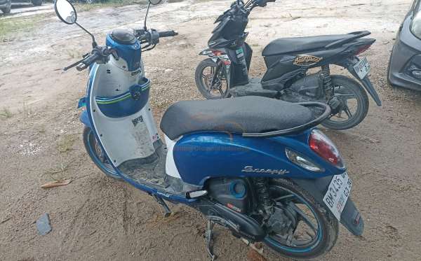 HONDA SCOOPY CW