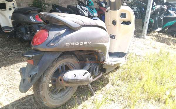 HONDA  SCOOPY