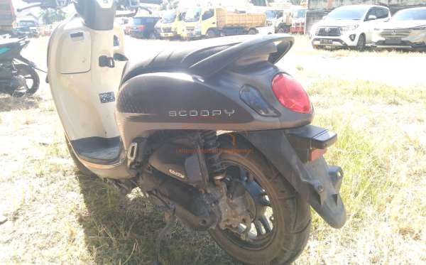 HONDA  SCOOPY