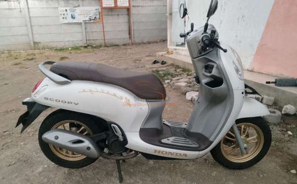 HONDA SCOOPY