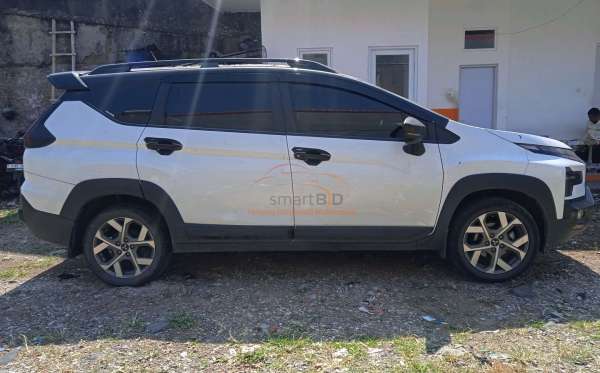 MITSUBISHI  XPANDER  CROSS 1.5L PLUS