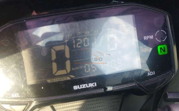 SUZUKI GSX R 150