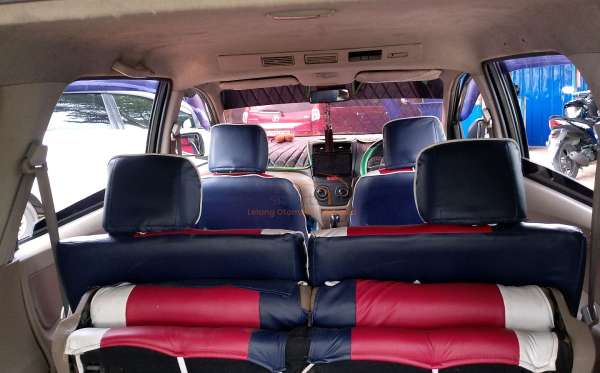 TOYOTA AVANZA