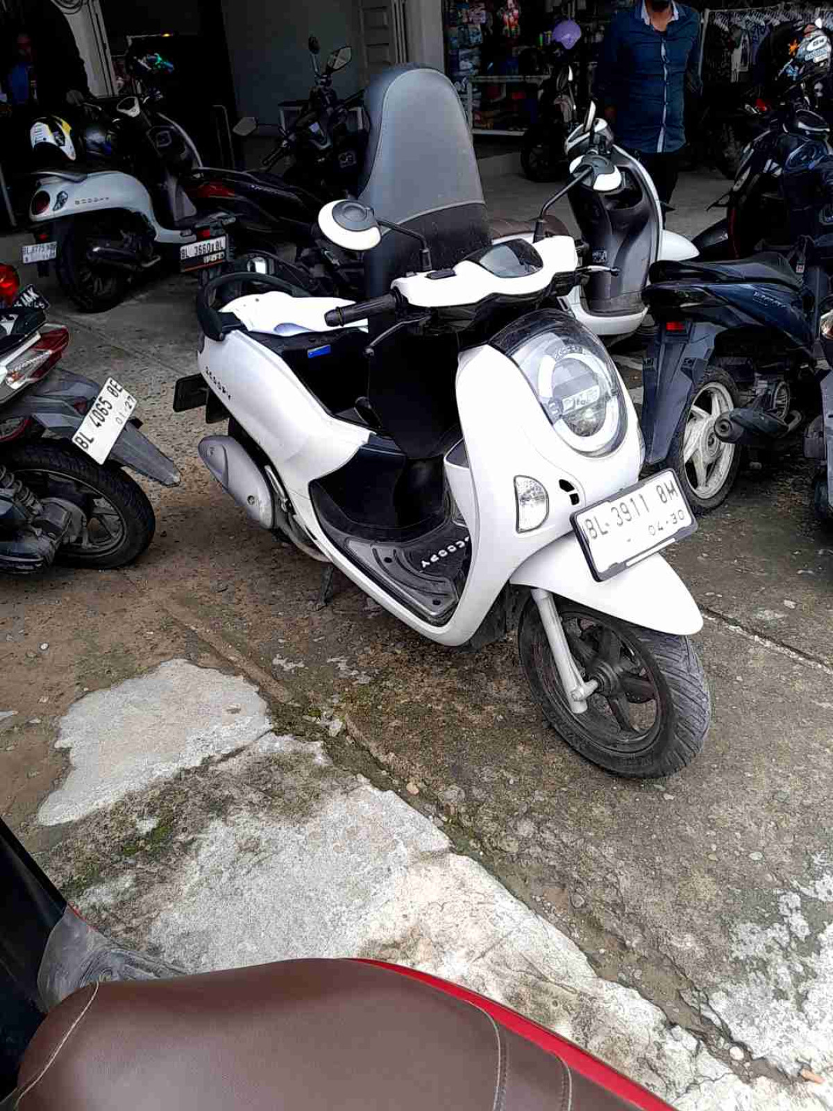 HONDA  SCOOPY