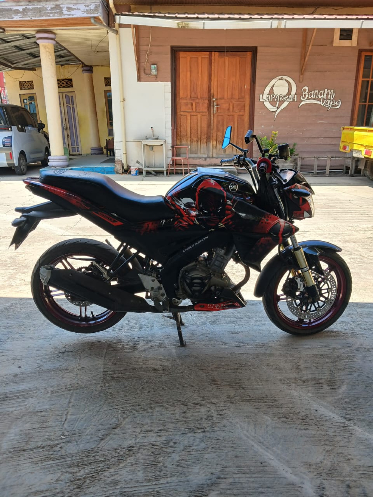 YAMAHA VIXION