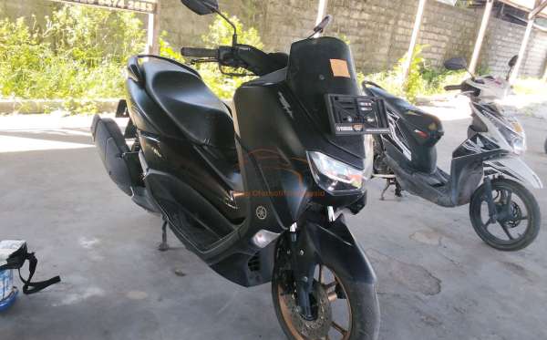 YAMAHA NMAX