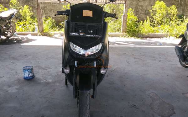 YAMAHA NMAX