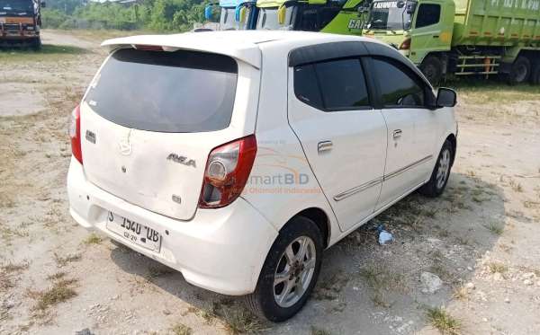 DAIHATSU AYLA