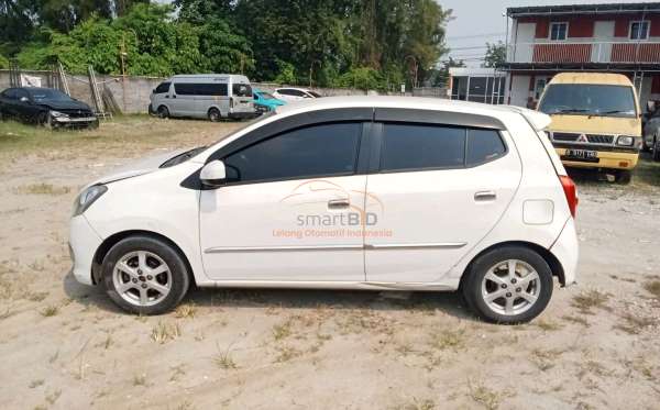 DAIHATSU AYLA