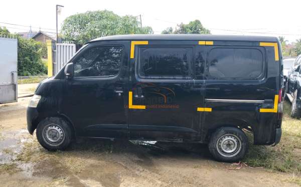 DAIHATSU GRAN MAX BLIND VAN