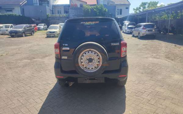 DAIHATSU TERIOS