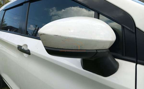 DAIHATSU XENIA R