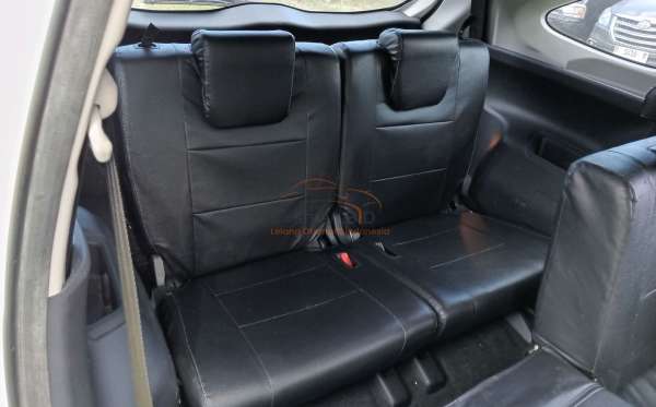DAIHATSU XENIA R