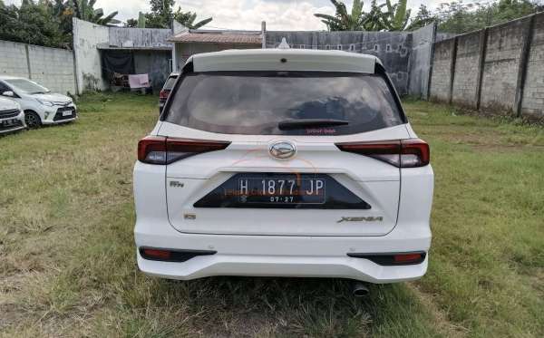 DAIHATSU XENIA R