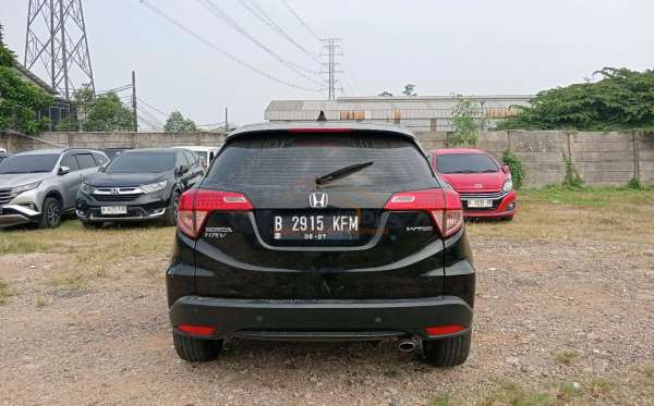 HONDA HRV RU1 1.5 S
