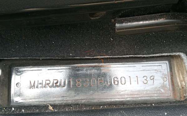 HONDA HRV RU1 1.5 S
