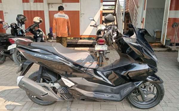 HONDA PCX 160