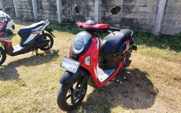 HONDA  SCOOPY