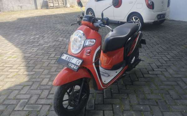 HONDA SCOOPY