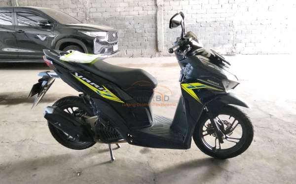 HONDA  VARIO 125