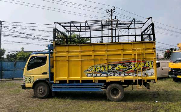 MITSUBISHI  FE  74 HD