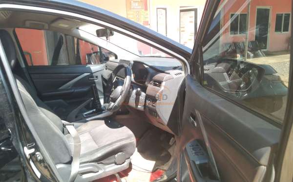 MITSUBISHI  XPANDER  SPORT