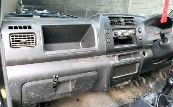 SUZUKI CARRY