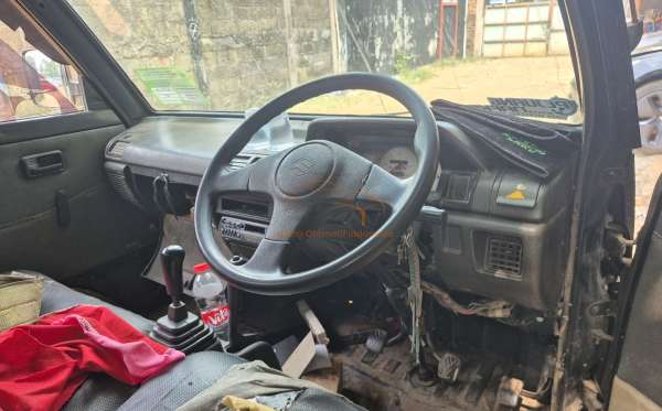 SUZUKI  FUTURA  ST 150