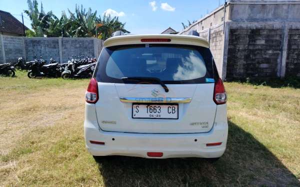 SUZUKI  ERTIGA  SDX