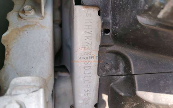 SUZUKI  ERTIGA  SDX