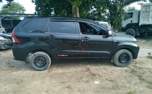 TOYOTA AVANZA 1.3 G