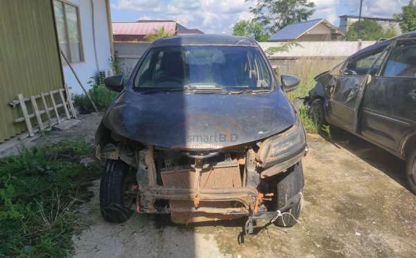 TOYOTA AVANZA
