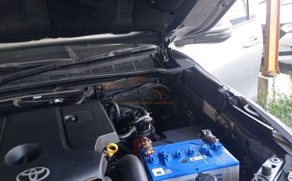 TOYOTA  FORTUNER  G 2.4