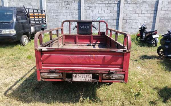 VIAR V 15 RL
